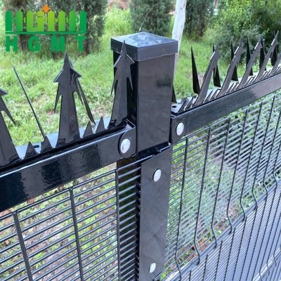 4.0mm PVC Coated Anti Climb 358 Security Fencing Black