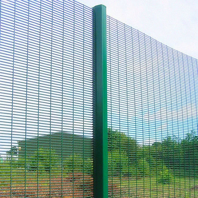 Μεταλλικό PVC επικαλυμμένο 3d V Bending Welded Wire Mesh Fence Panel Curved Fence για φράχτες κήπου