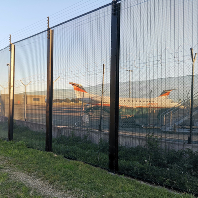 Υψηλή Ασφάλεια Ανθεκτικός Διαφανής Προβολή 358 Ζυγισμένο Σύρμα Διάφραγμα Φράχτης Anti Climb Για Το Πρόγραμμα Αεροδρομίου