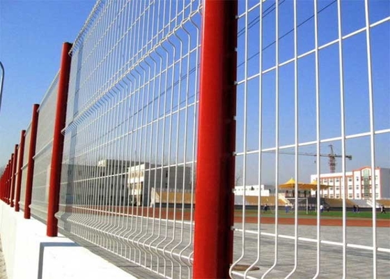 3D Curved 50*200mm Peach Post Fence Galvanized PE Coating