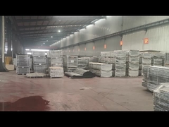 Μια ποικιλία προϊόντων είναι έτοιμα για αποστολή