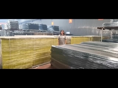 το φράγμα προστασίας άκρων που καλύπτεται με σκόνη