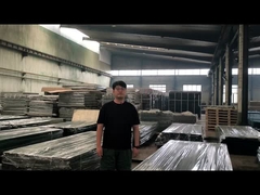 Ο φράχτης υψηλής ασφαλείας παρέχει προστασία ασφαλείας.