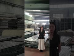 Σιδηροδρομικός Σταθμός Συρματόπλεγμα με Αγκάθια